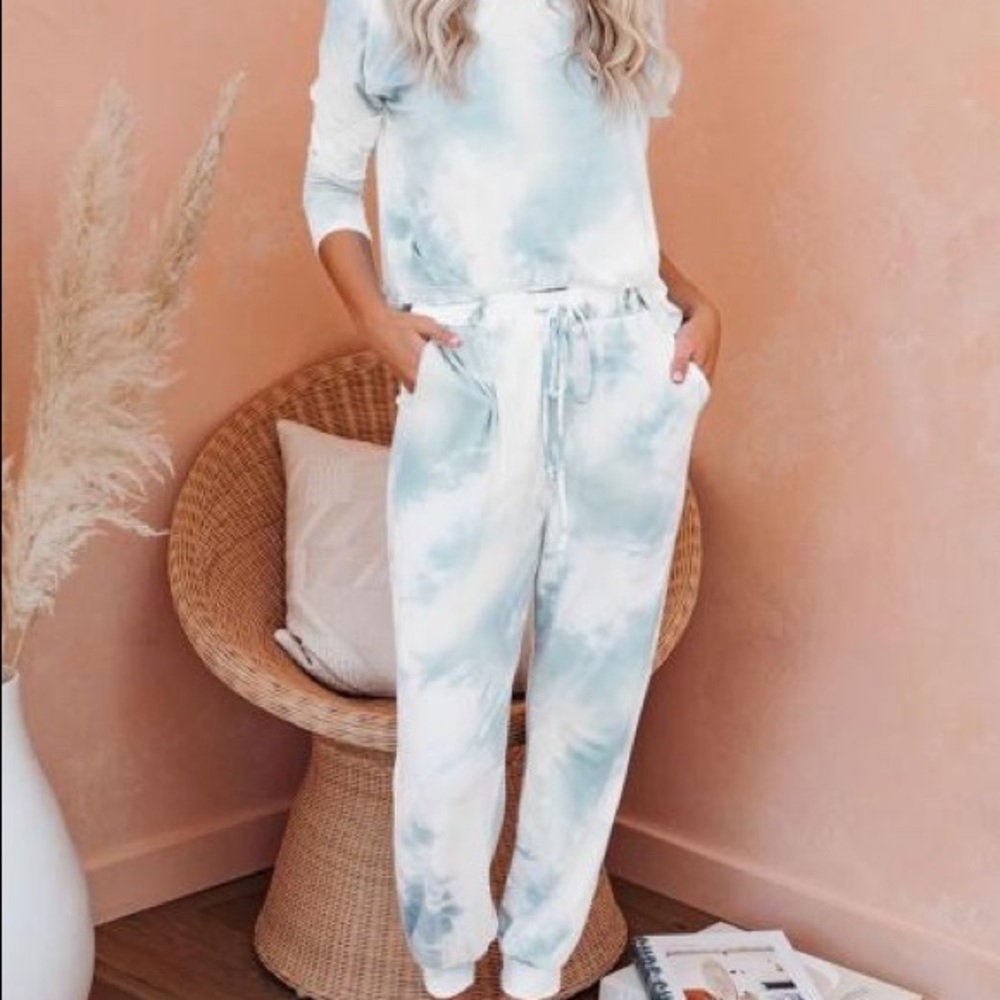 Tie-Dye Jogger Set